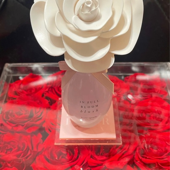 Kate Spade* In Full Bloom Blush perfume- FULL SIZE 1 - Picture 4 of 5